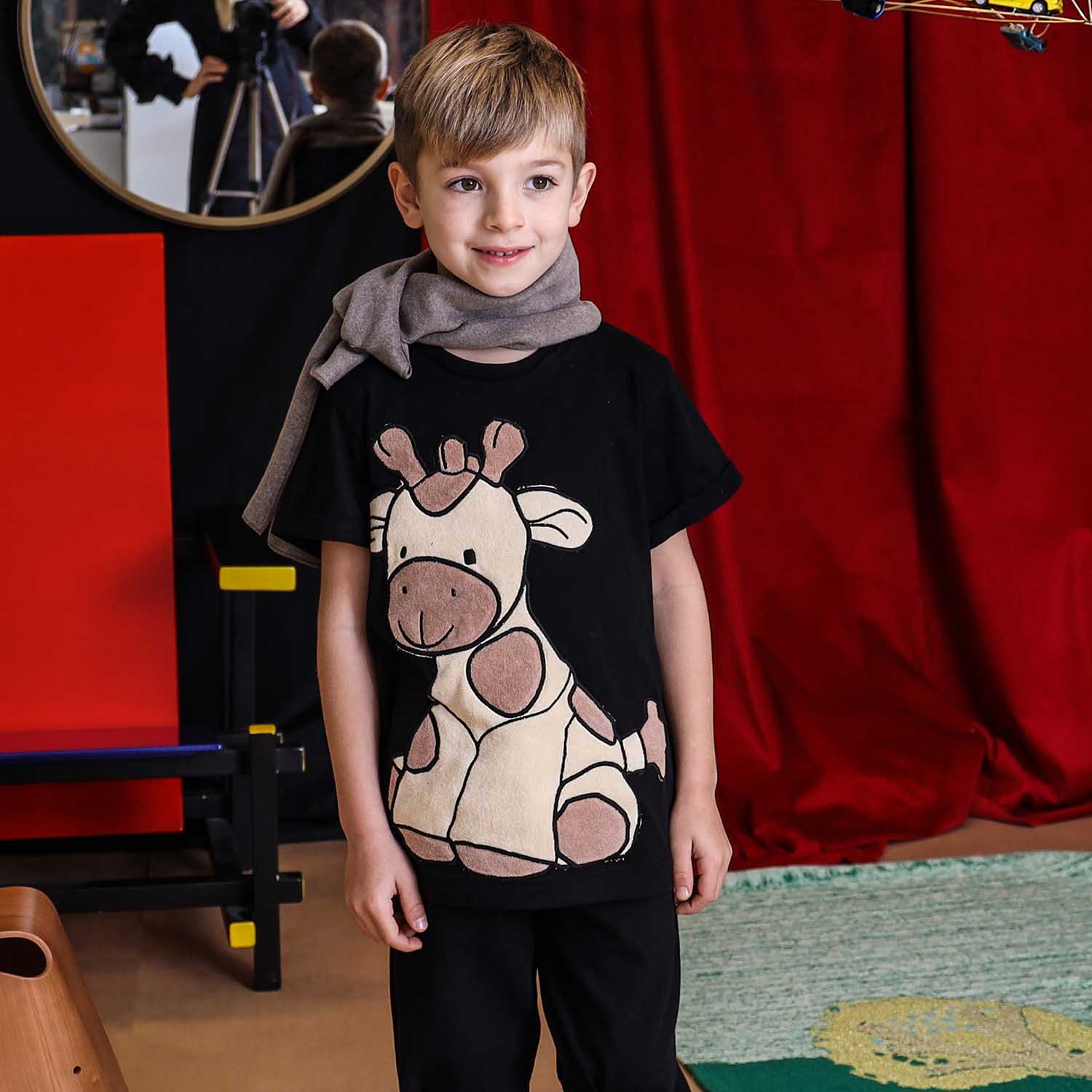 Kids Black T-Shirt with Giraffe Application